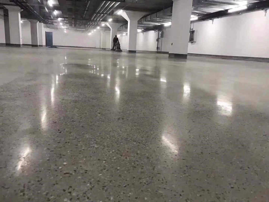 租仓建议：金刚砂地坪仓库规模、租金、空置率概况